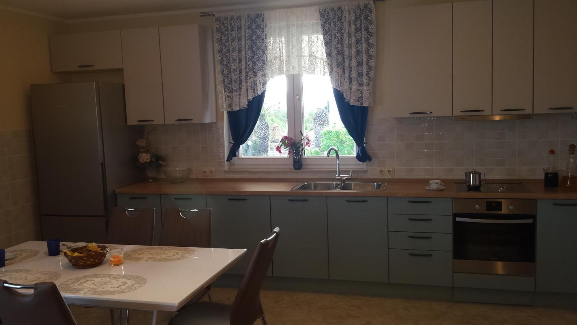 Torac Apartment Kaštela Екстериор снимка