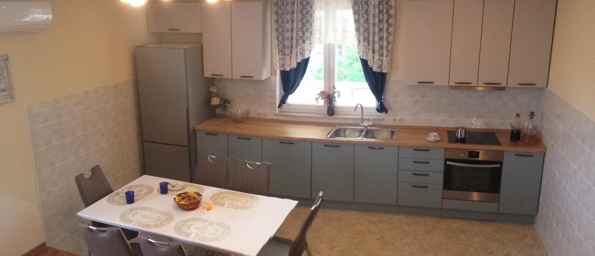 Torac Apartment Kaštela Екстериор снимка